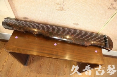 苗栗县●久音古琴  ●臻品推荐20230720 [犀牛皮纹伏羲式]