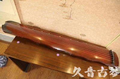 苗栗县●久音古琴  ●典藏系列 20230807 [红洒金竹节]