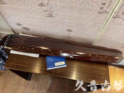苗栗县●久音古琴  ●今日推荐  20230816【收藏级断纹小蕉叶】